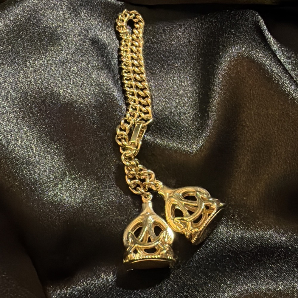 Vintage 1950s Georgian Style Double Charm Wax Seal Fob Gold Tone Chain Bracelet - Picture 8 of 9